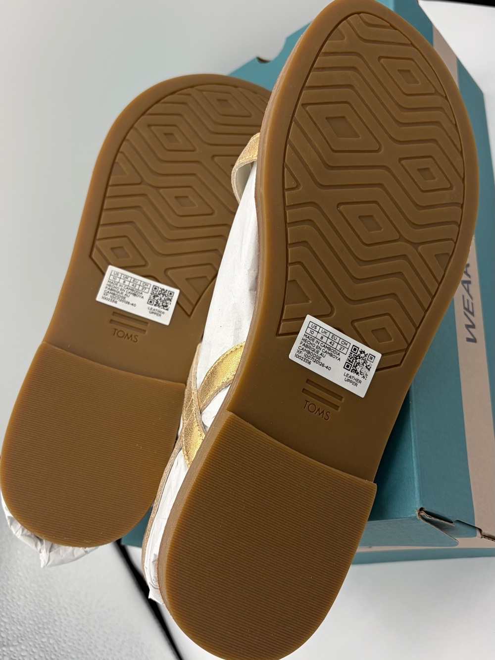 Toms Metallic Gold Leather Kira Sandal - Picture 4 of 8